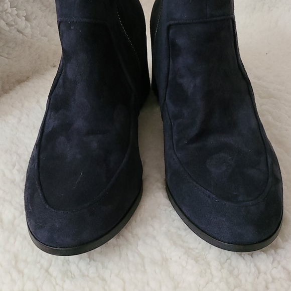 Eileen Fisher Navy Blue Harper Suede Booties - Picture 3 of 8